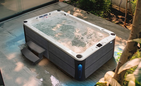 Deck Series Bear hot tubs for sale